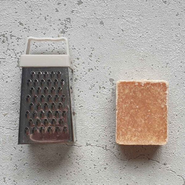 Amber fragrance block (Cinnamon) - Image 2